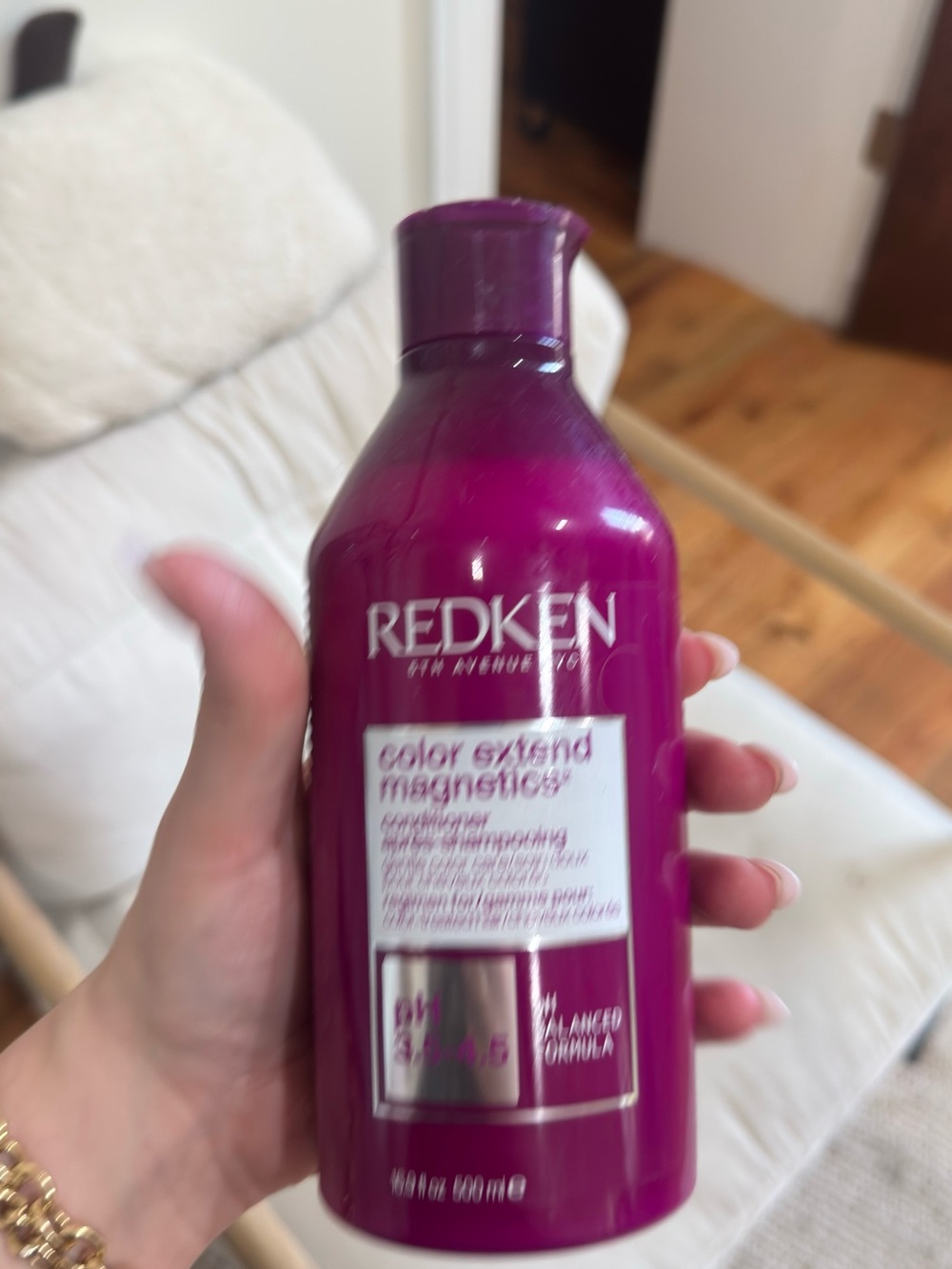Redken Color Extend Magnetics conditioner